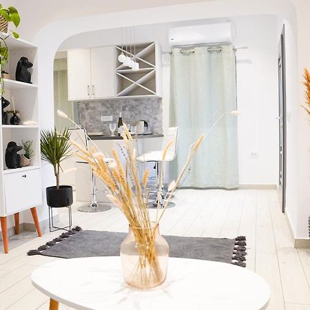 Sunstone Apartment サントリーニ エクステリア 写真