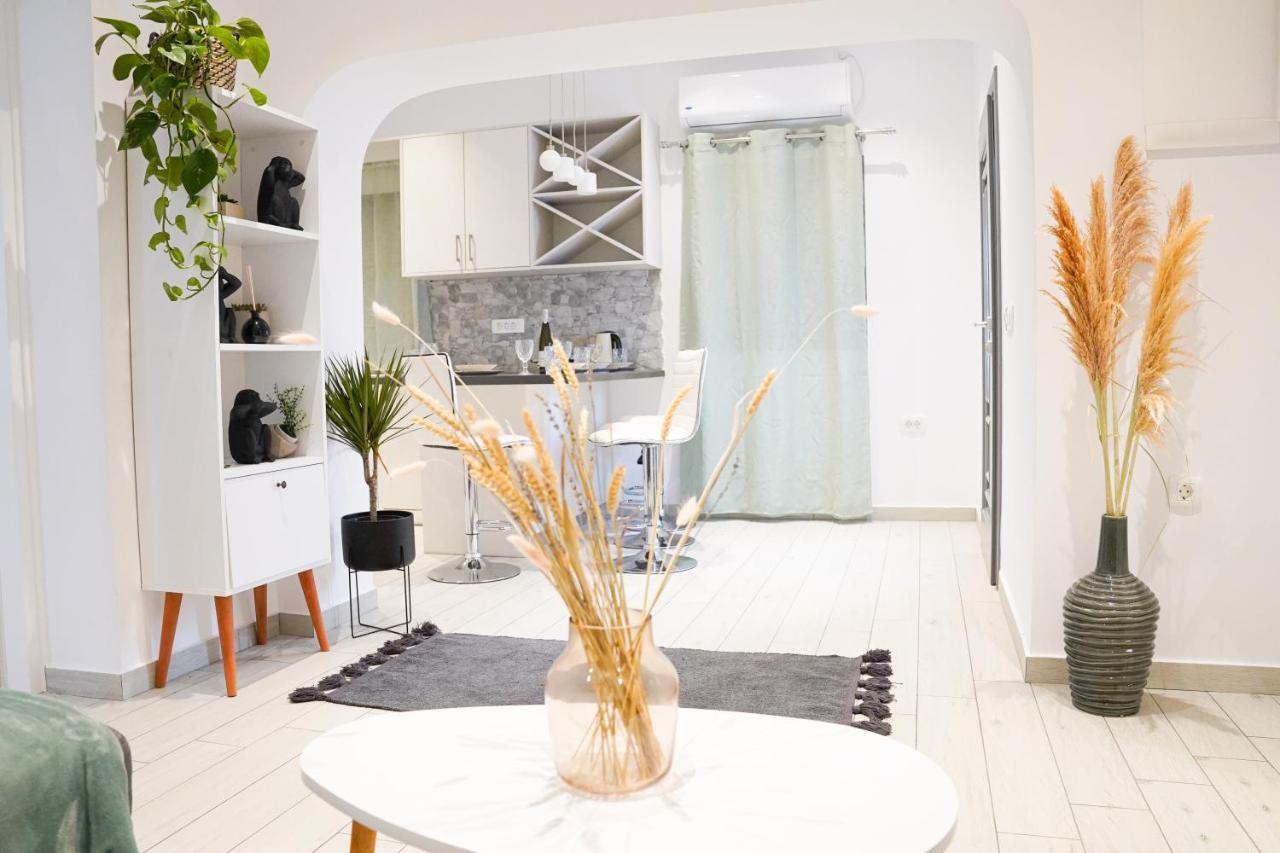 Sunstone Apartment サントリーニ エクステリア 写真
